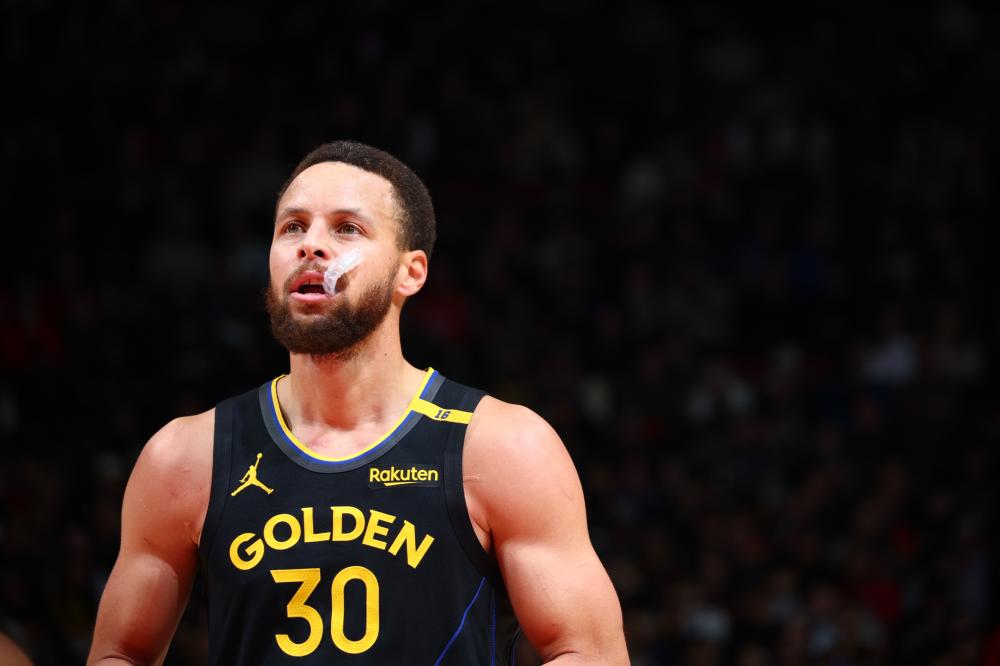 首次决赛惜 首次决赛惜