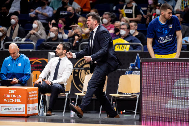 在世界篮球 在世界篮球