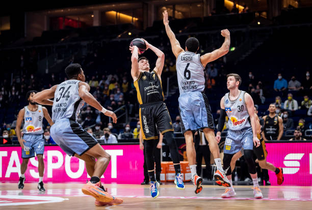 例如对阵拜 例如对阵拜