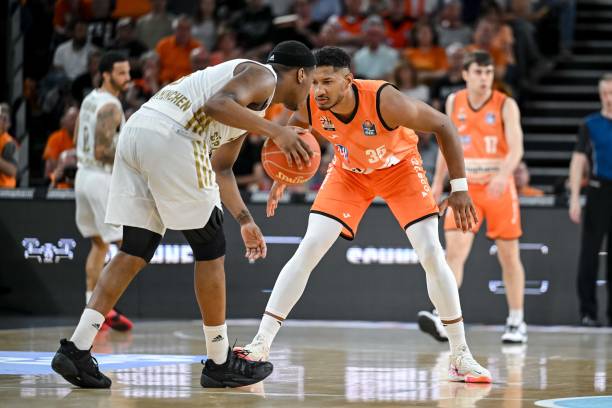 无碍他强悍 无碍他强悍